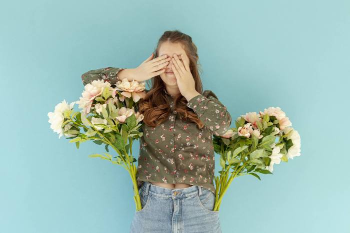 woman with flowers pocket